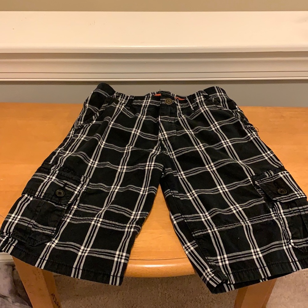 Wrangler, carpenter shorts, black with gray and white stripes, boy size 10